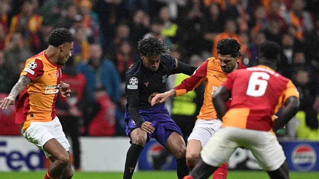Yazarlardan Galatasaray-Barcelona maçı değerlendirmesi: Jakobs’un stoper başlaması büyük bir dramdır